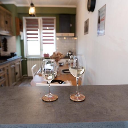 Relax Apartment Орадя Экстерьер фото