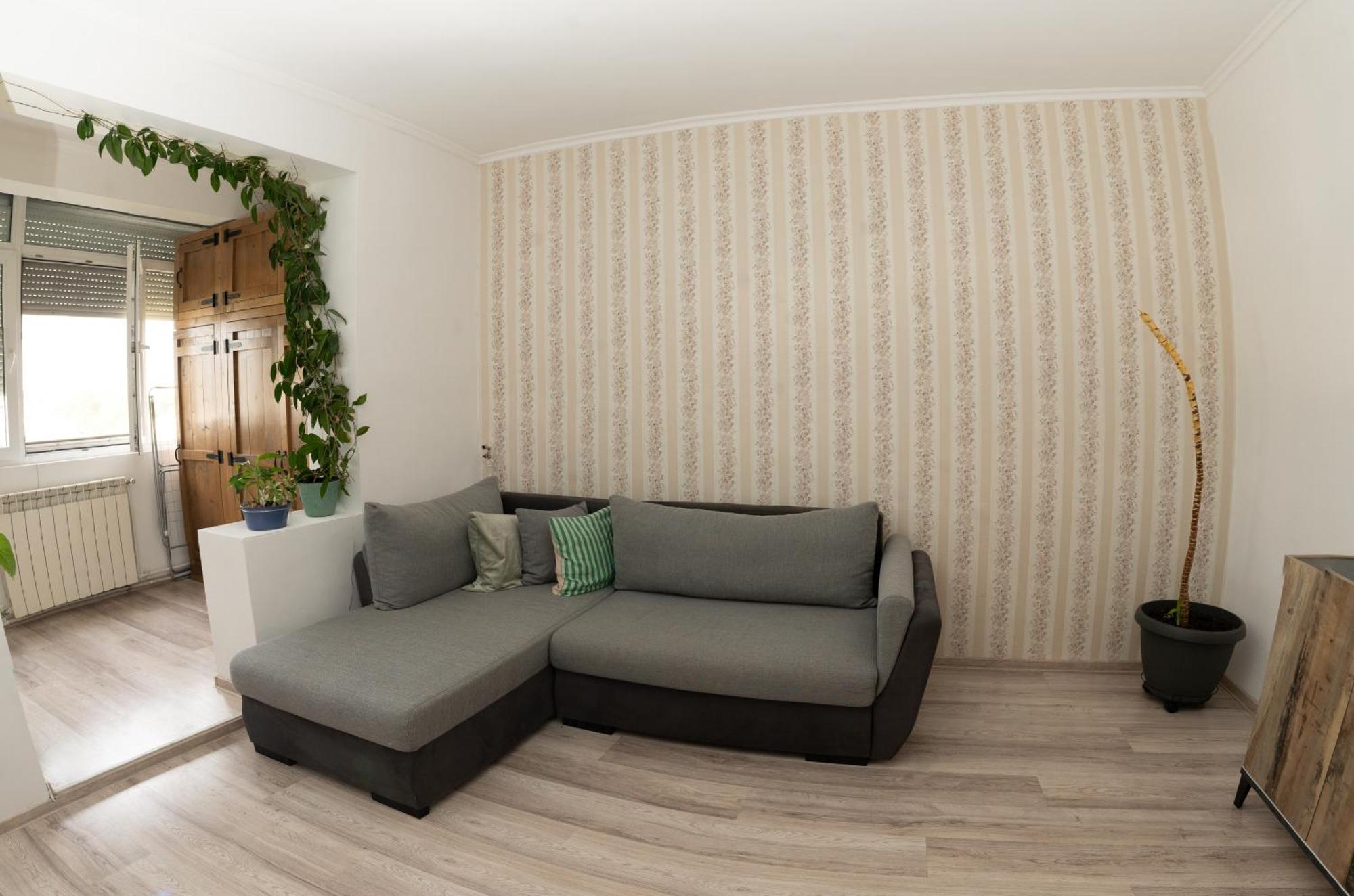 Relax Apartment Орадя Экстерьер фото